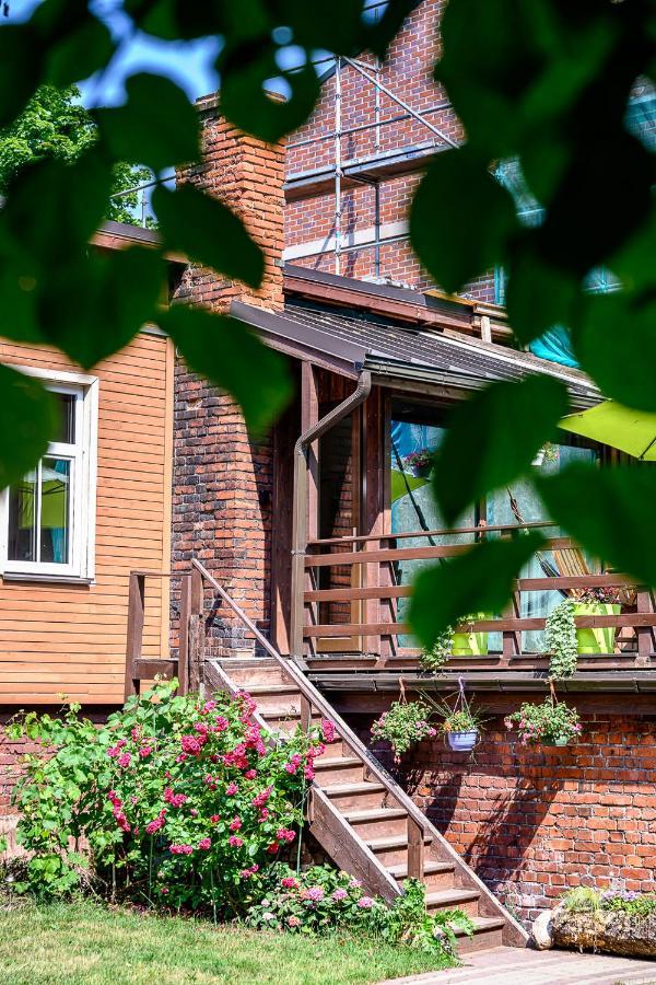 Holiday Apartment With Terrace Liepaja Exterior photo